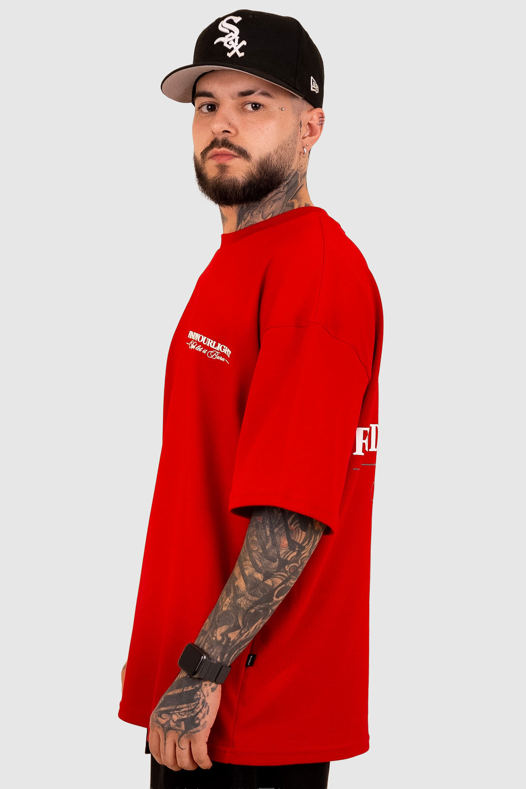 OVERSIZE HOMBRE ROJO