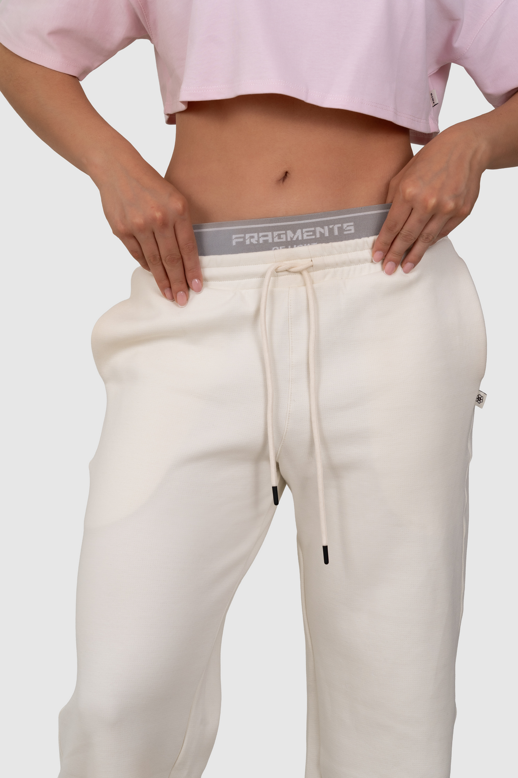 ESSENTIAL PANT