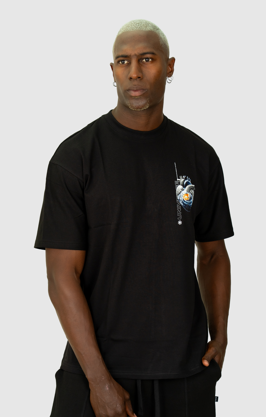 UNIVERSE T-SHIRT