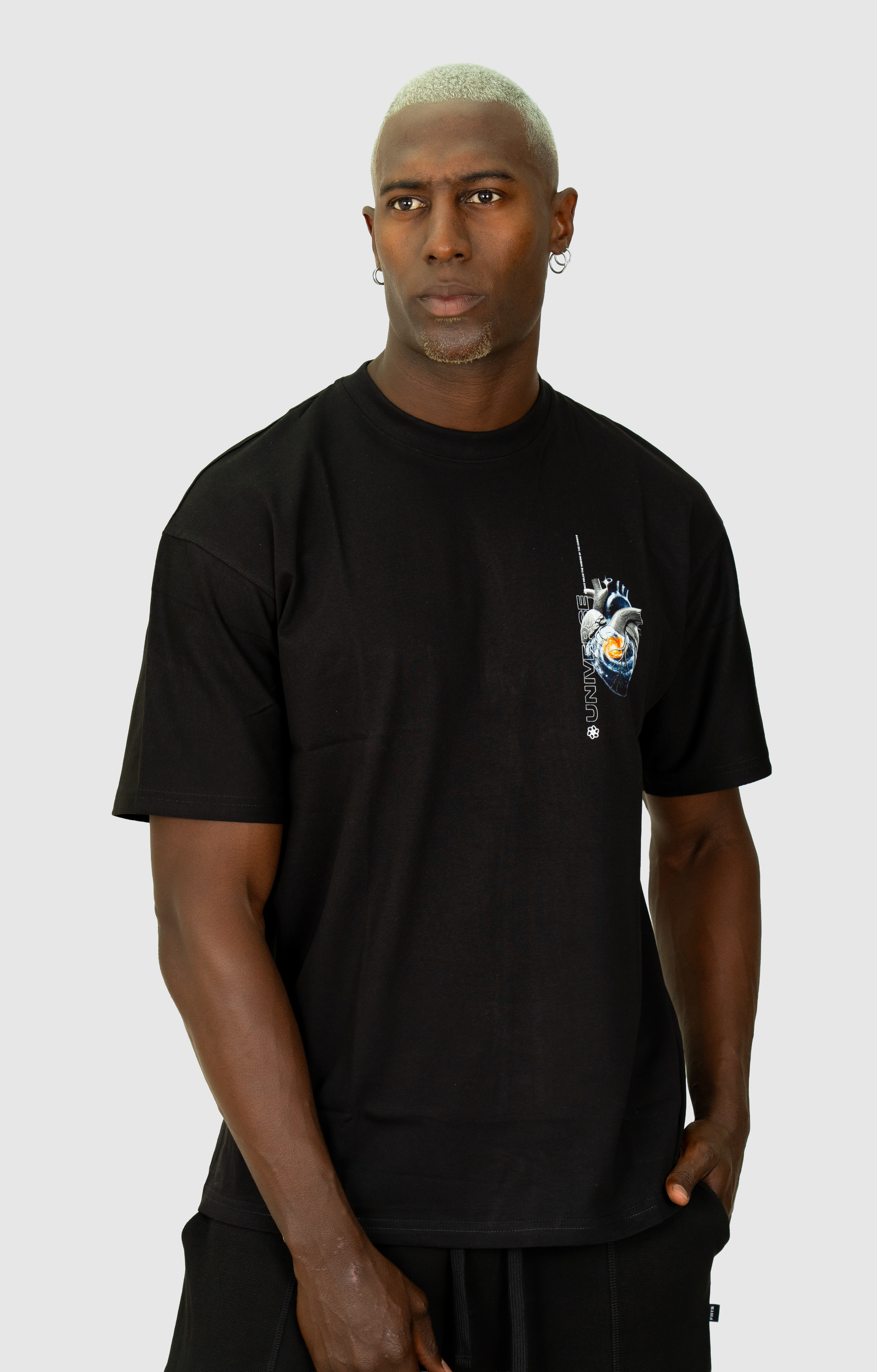UNIVERSE T-SHIRT