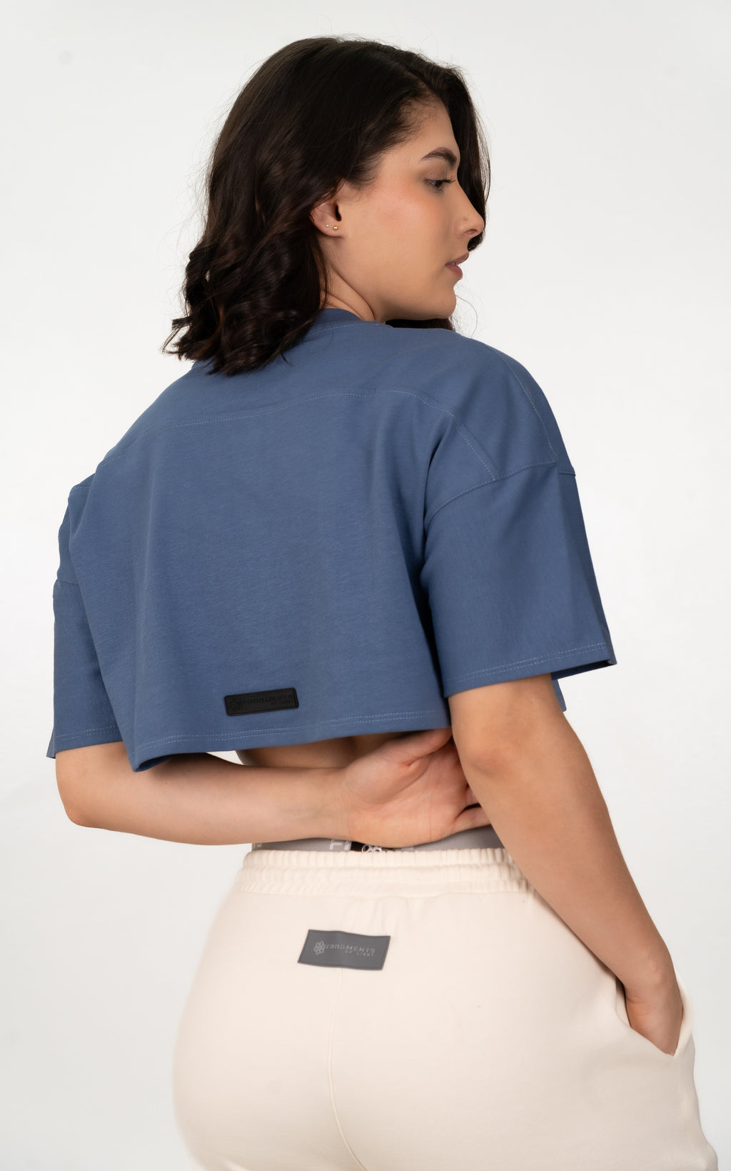 HOLD CROP-TOP