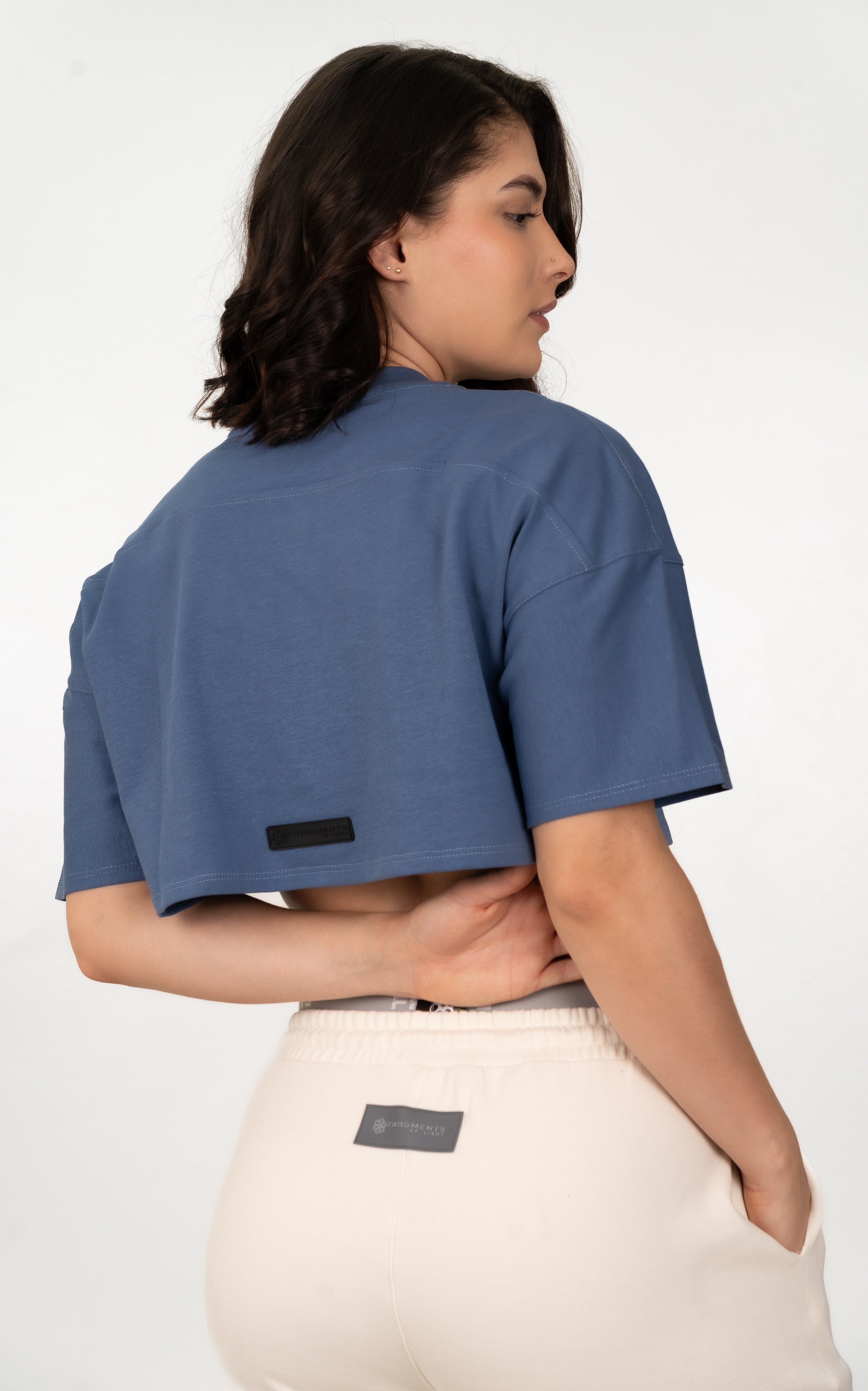 HOLD CROP-TOP