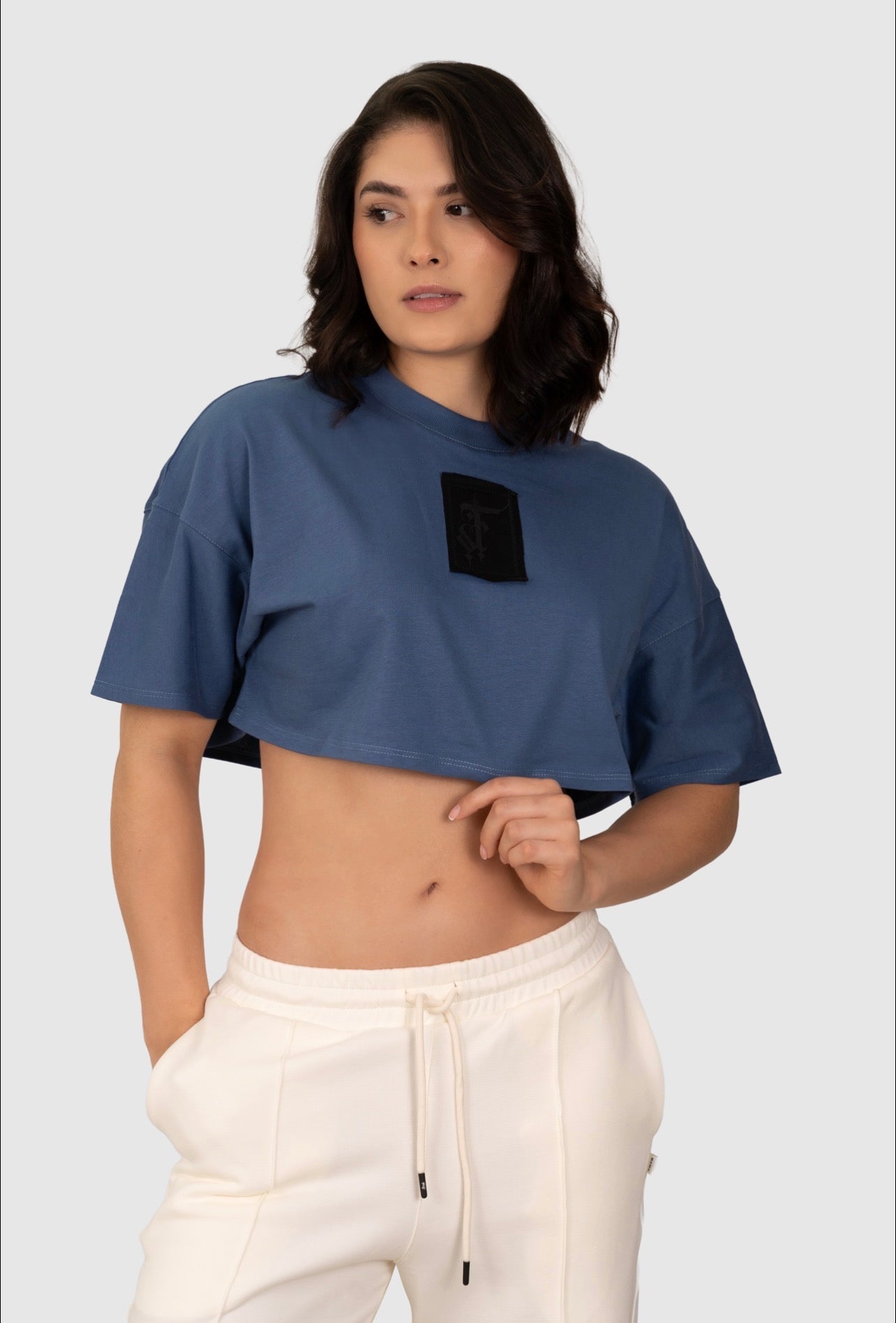 SIGNAL CROP-TOP